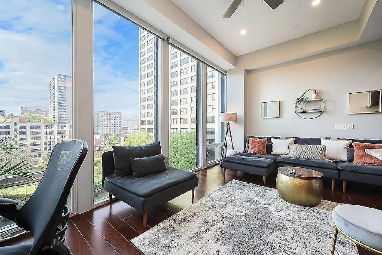 Appartamento Hostwise Stays - The Washington At Chatham - Park Free, Gym, More! Pittsburgh Stati Uniti